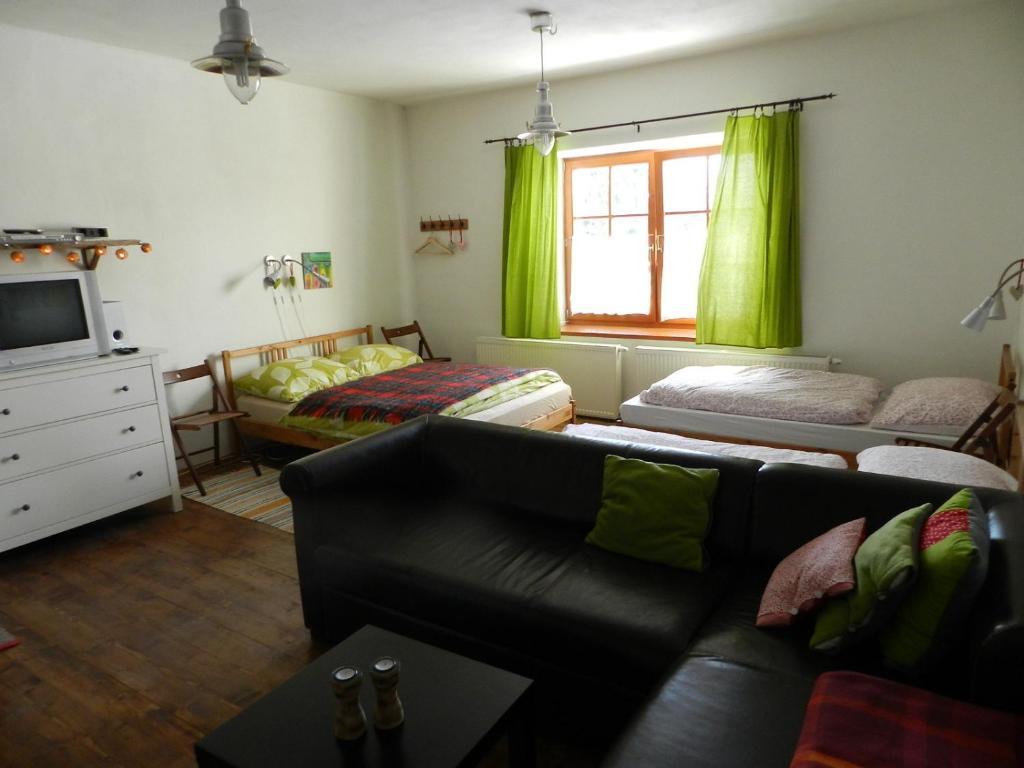 Apartmany V Chalupe Stará Lesná Zimmer foto
